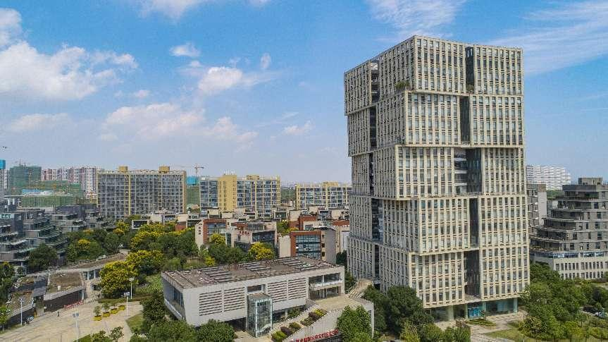 創(chuàng )魔方孵化器.png